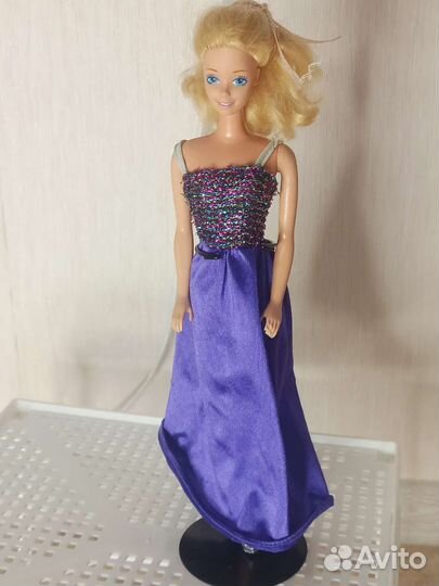 Барби 90-х с дефектом кисти руки