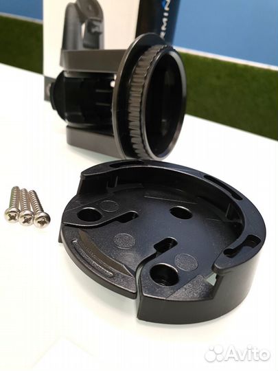 Крепление Garmin Striker 4