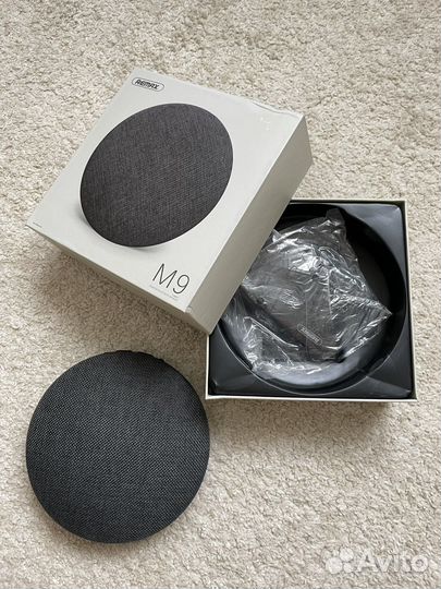 Беспроводная блютуз колонка