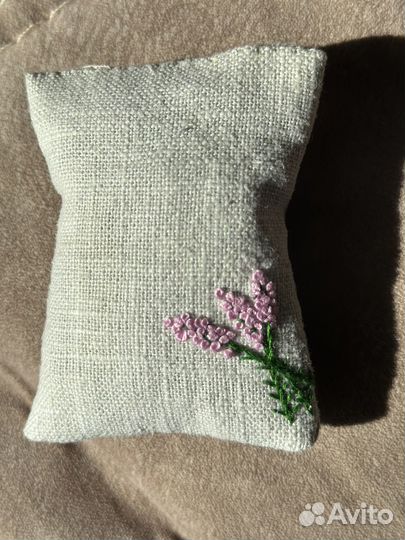 Аромаподушечки саше с вышивкой