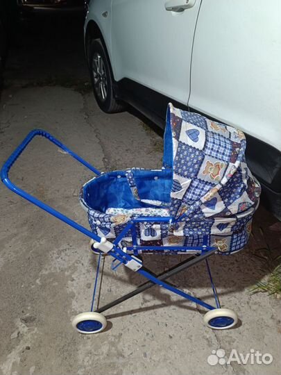 Коляска детская (игрушка)