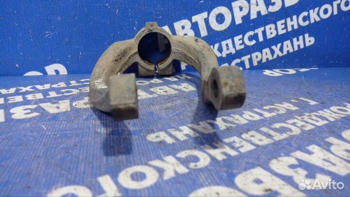 Передний левый рычаг Hyundai Sonata 4 седан G4GC