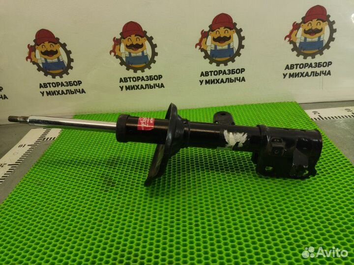 Стойка амортизатора заднего левого Hyundai Tucson