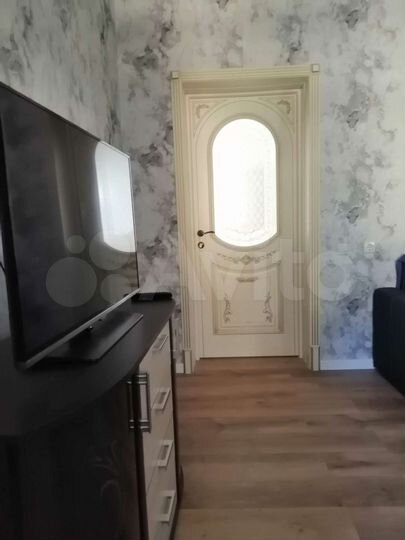 2-к. квартира, 60 м², 1/2 эт.