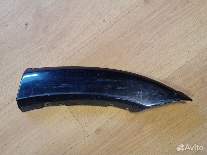 Молдинг заднего крыла mitsubishi outlander 1