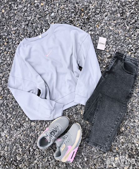 Женская одежда