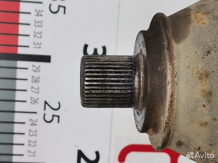 Полуось передняя правая (приводной вал, шрус) Audi