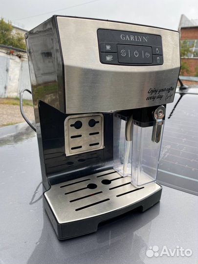Кофеварка кофемашина Garlyn L70
