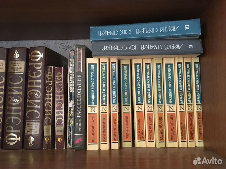 Продам книги б/у из 