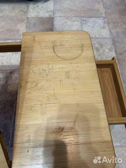 Столик ждя ноутбука