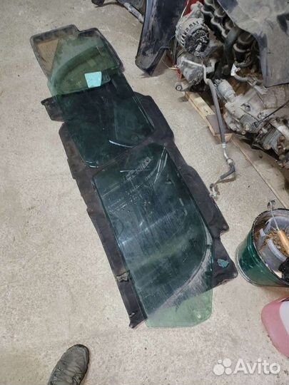 Боковое стекло на ситроен jumper 2
