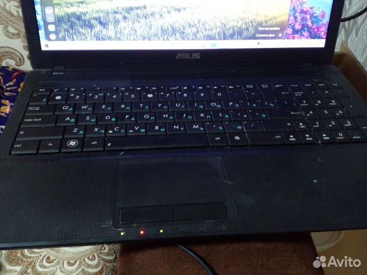 Ноутбук asus