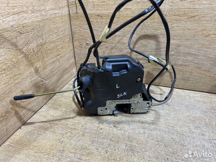 Замок передней левой двери Mercedes CLK W209 ZD41