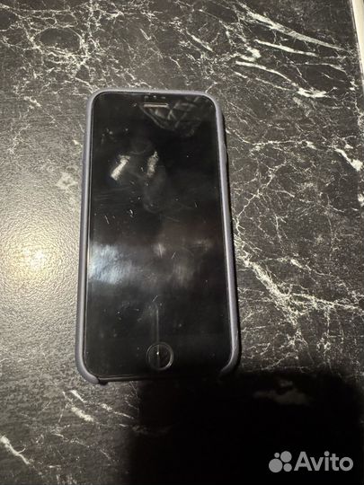 iPhone SE (2020), 128 ГБ