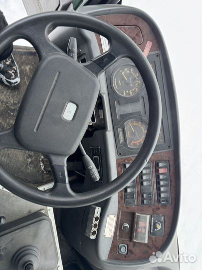 Туристический автобус Yutong ZK6737D, 2007