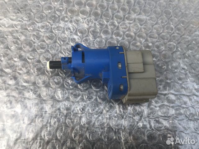 Датчик стоп сигнала Ford Explorer V 10-15