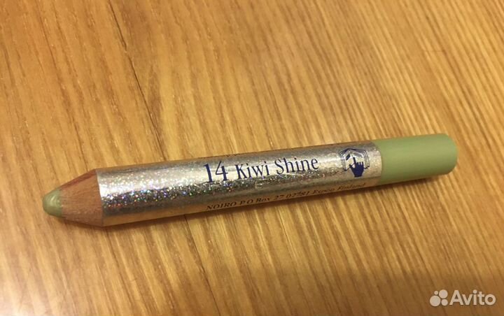 Карандаш для век Lumene Metallic Shine