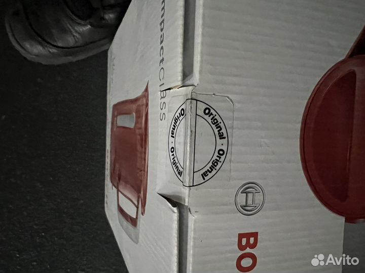 Новый электрический чайник Bosch TWK красный