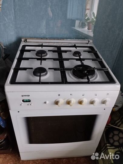 Газовая плита бу gorenje и газовые баллоны 2шт