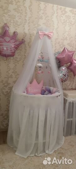 Балдахин и юбка для детской кроватки
