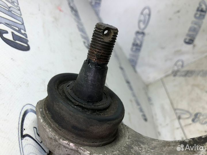 Рычаг правый верхний задний Nissan Murano z50