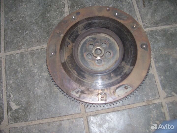 Mitsubishi Lancer 1.3 4G13 маховик