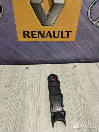 Пластик салона Renault clio 3