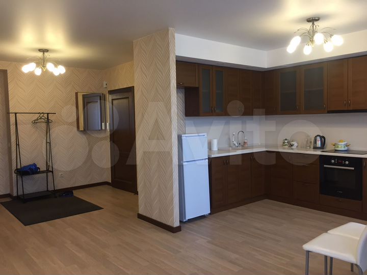 2-к. квартира, 67 м², 2/5 эт.