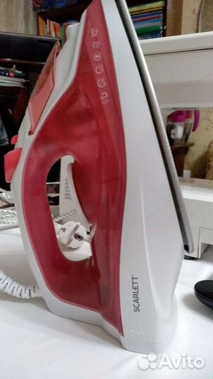 Утюг scarlett