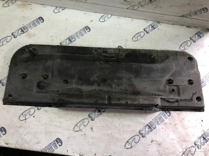 Крышка моторного щита bmw e 34