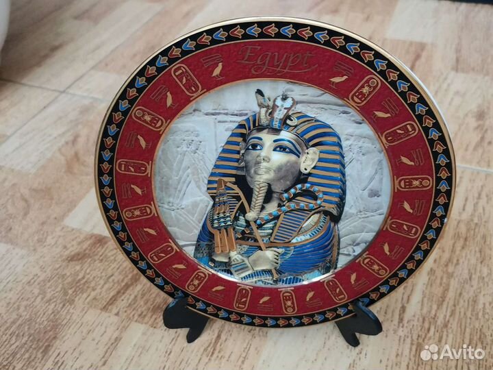 Тарелка декоративная