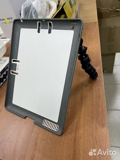 Подставка для iPad