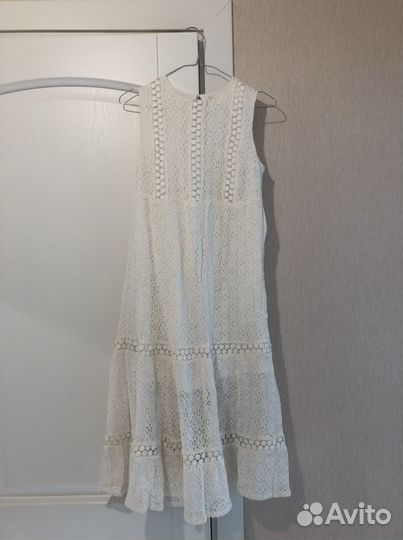 Кружевное платье белое Befree