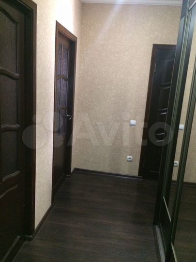 2-к. квартира, 57 м², 6/12 эт.