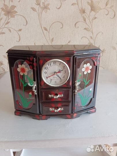 Музыкальная шкатулка с балериной