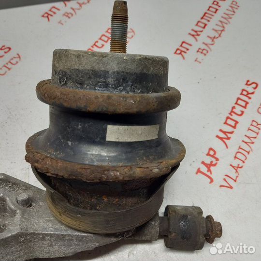 Подушка двигателя Nissan Fuga KNY51 VQ37VHR 2011