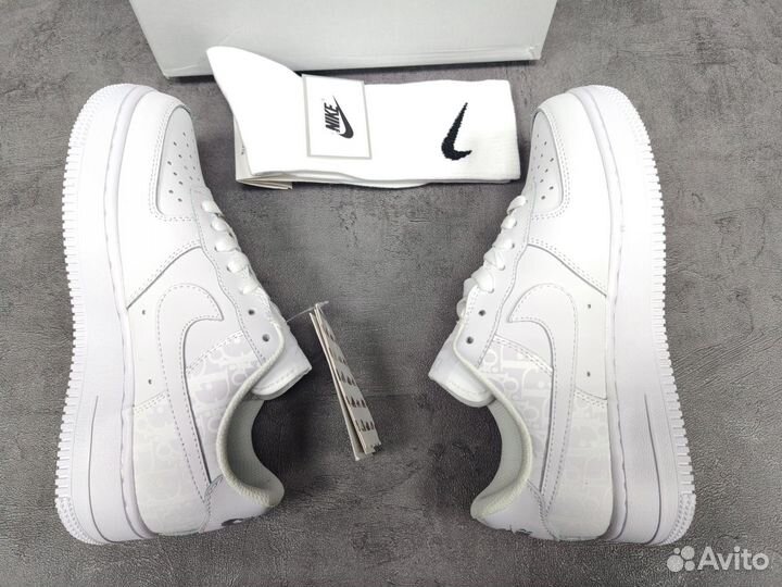 Кроссовки Nike air 40 размер