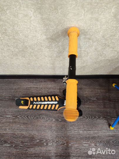 Самокат трёхколёсный детский