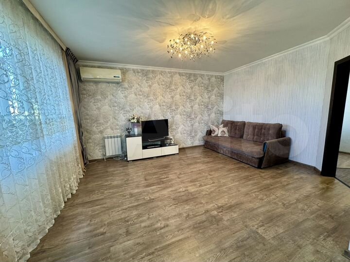 3-к. квартира, 84 м², 3/3 эт.