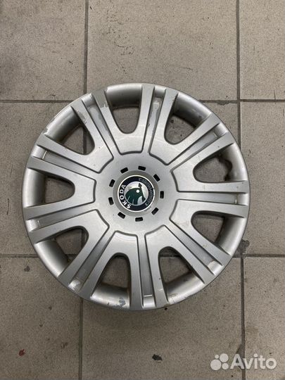 Колпак r15 skoda octavia