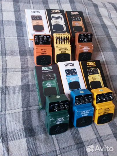 Behringer Педали эффектов (новые)