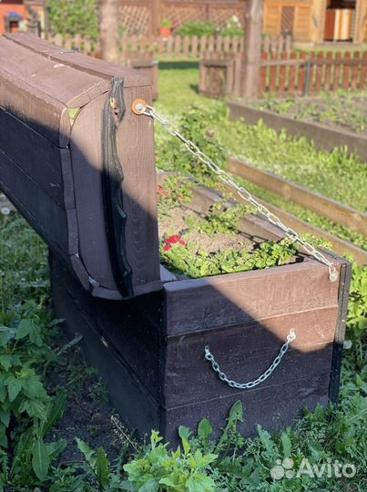 Сундук кличный для дач, садов, коттеджнй