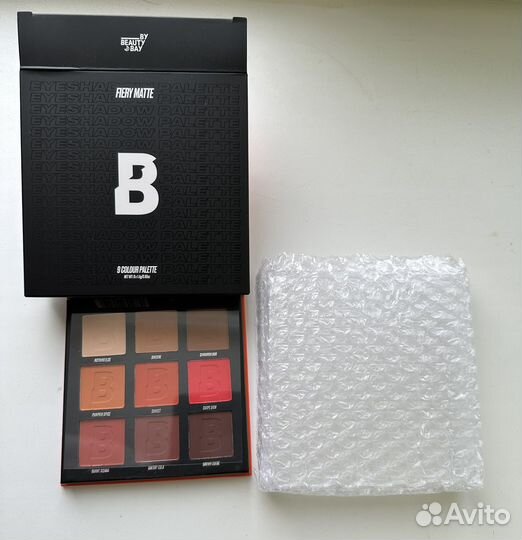 Beauty Bay Bright Matte 9 Colour Palette новые