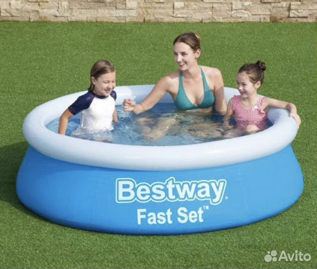 Надувной бассейн для дачи
