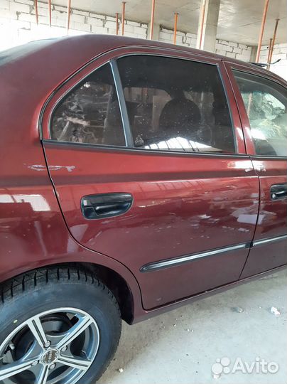 Дверь задняя правая Hyundai Accent II (1999—2012)