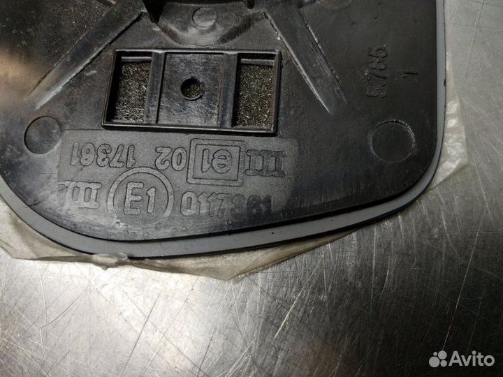 Зеркальный элемент левый Audi 100 C4 1990-1995