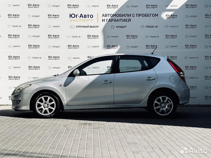 Hyundai i30, 2010