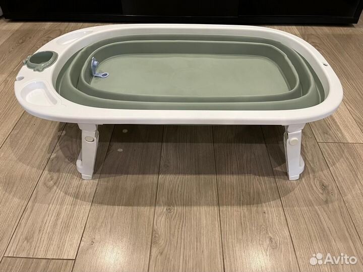 Ванночка для купания новорожденных складная