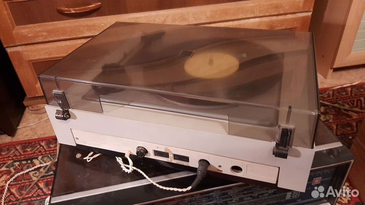 Проигрыватель винила СССР