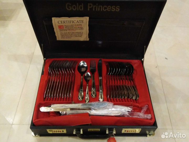 Столовые приборы Gold Princess